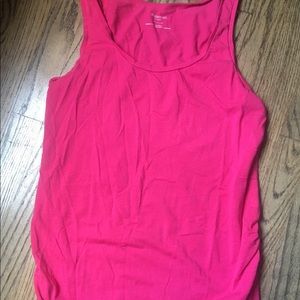 Maternity tank! 🤰🏼